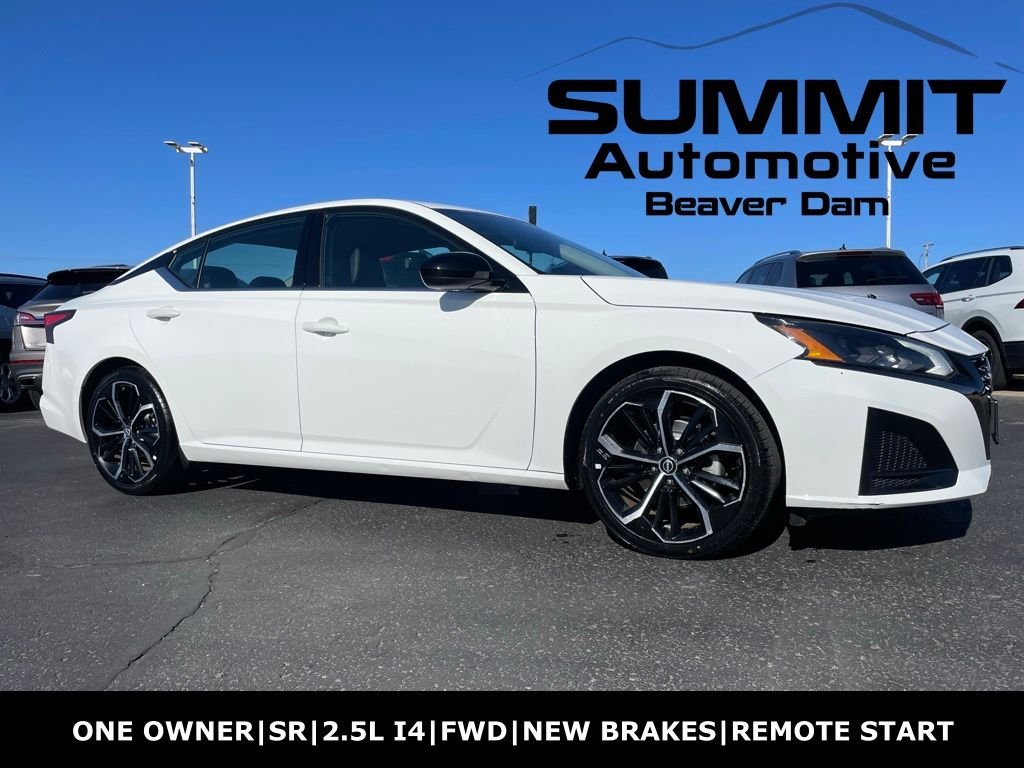 2024 Nissan Altima SR