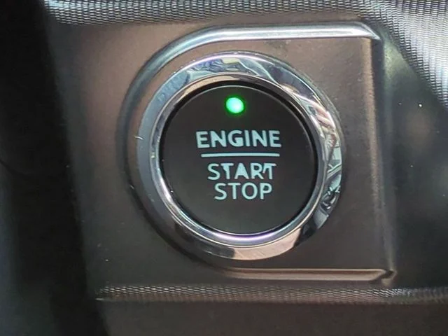 Certified Used 2023 Star White Ford Platinum image 29