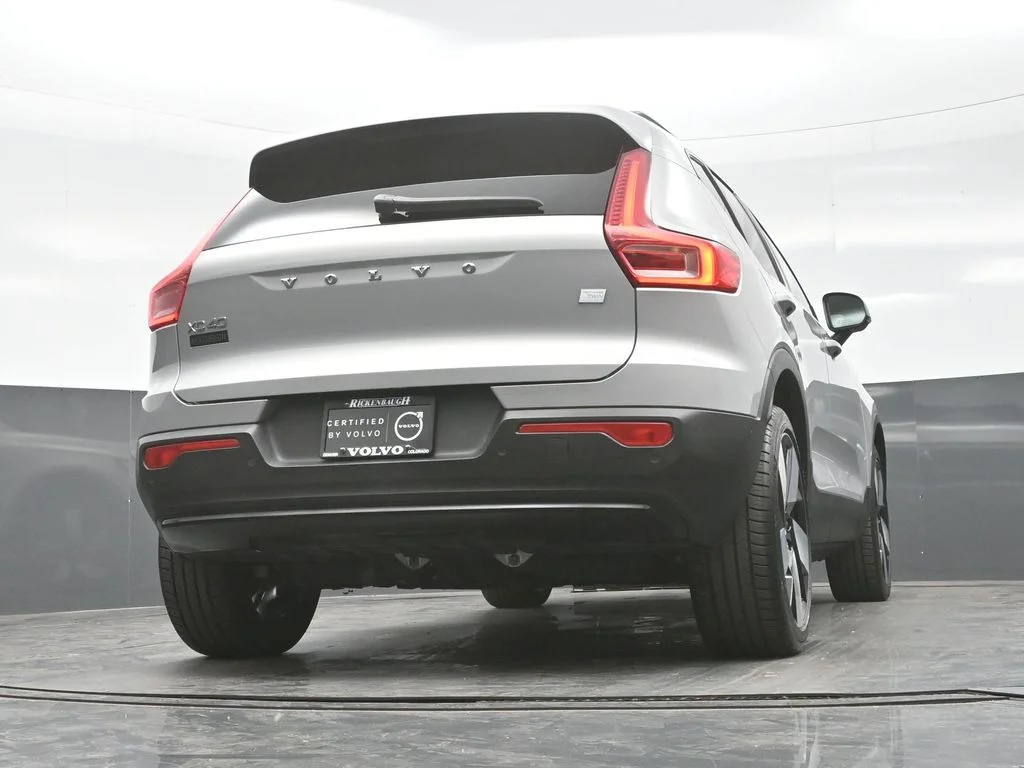 Certified Used 2023 Silver Dawn Volvo Ultimate image 27