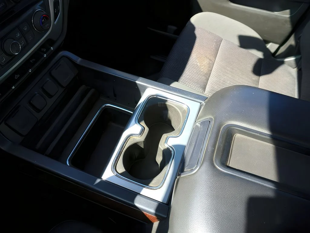 Used 2015 Iridium Metallic GMC SLE image 27