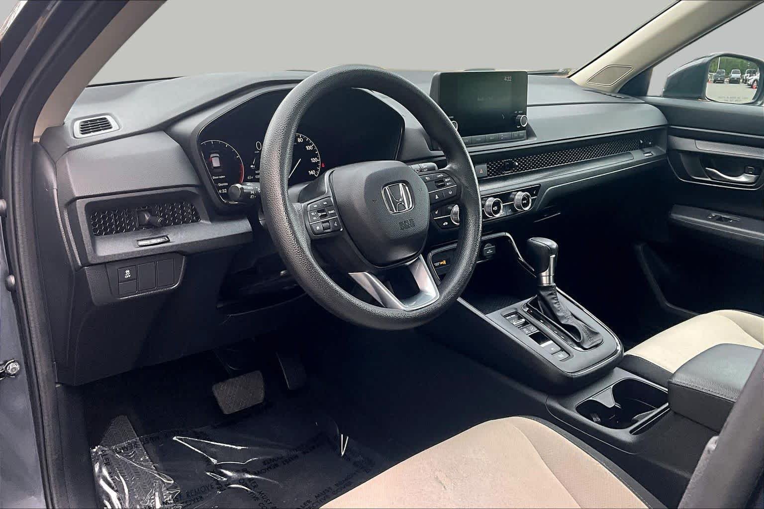 Used 2024 Meteorite Gray Metallic Honda EX image 16