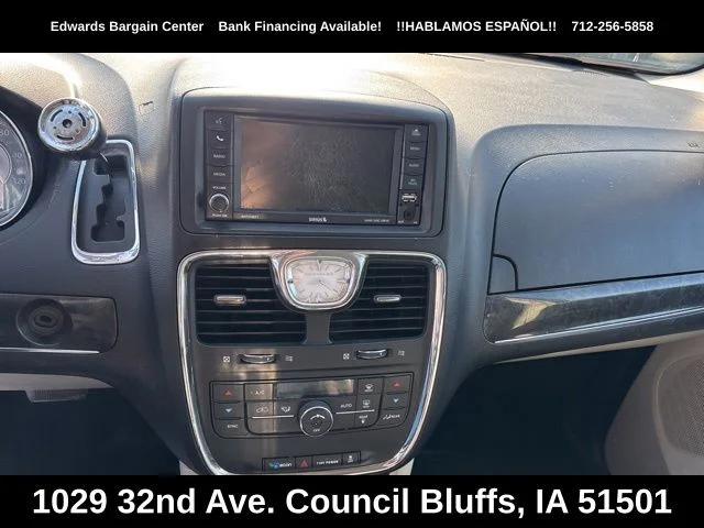 Used 2015 Black Chrysler Touring image 20
