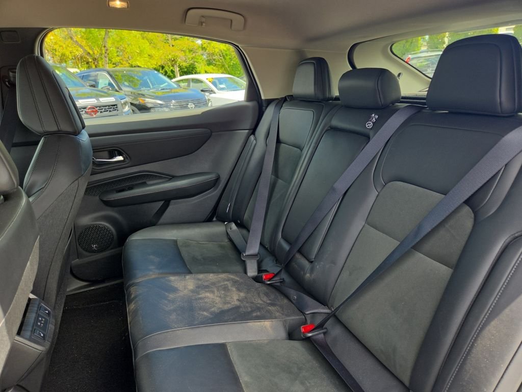 Used 2024 Gray Nissan ENGAGE image 19