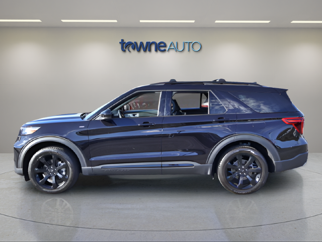 Used 2024 Black Ford ST-Line image 4