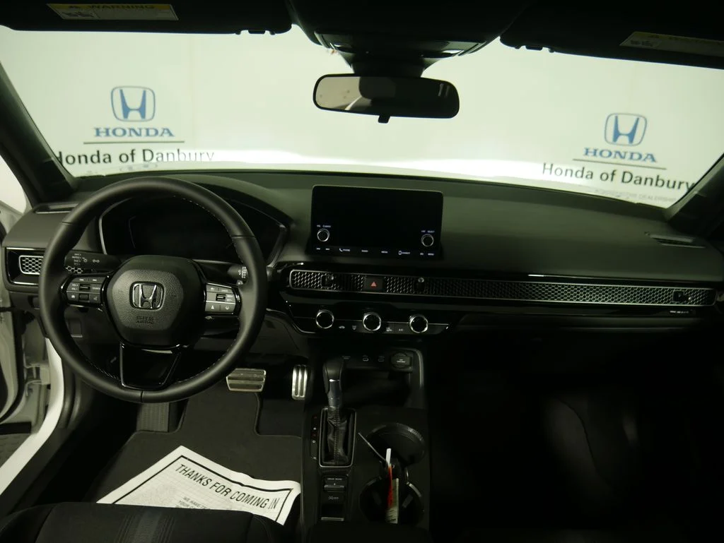 2026 Honda Civic Hatchback Sport - Photo 11