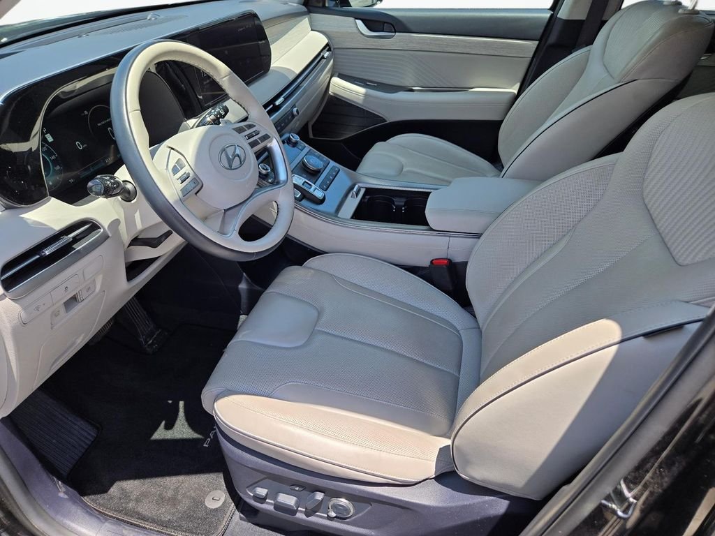 Certified Used 2025 Black Hyundai Calligraphy image 16