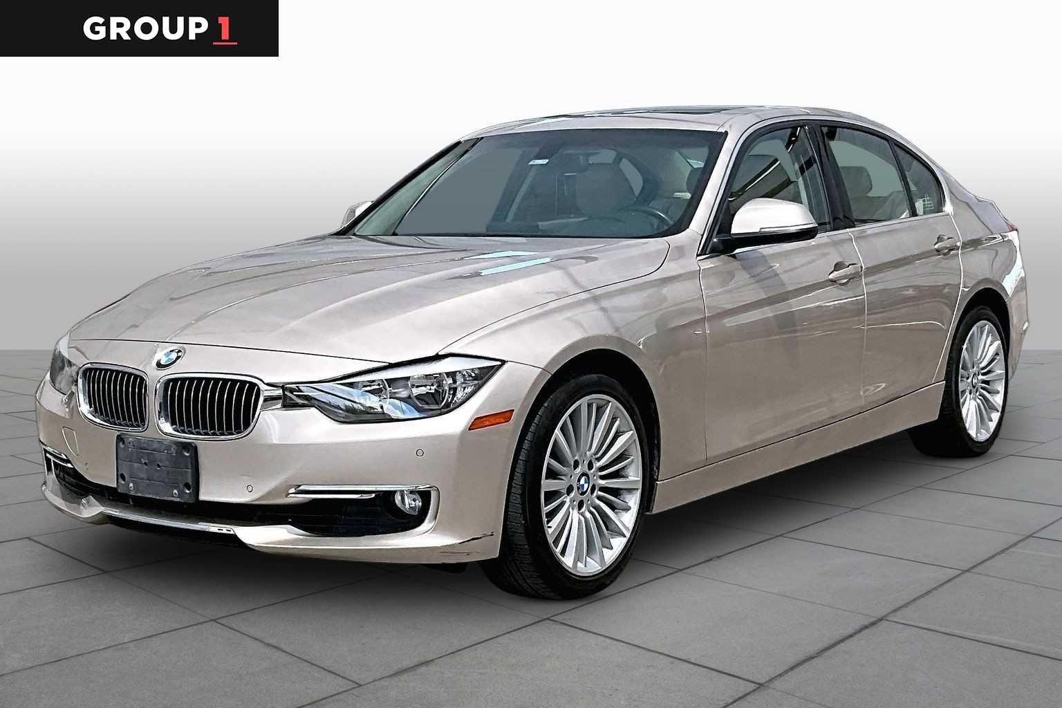 2014 BMW 3 Series 328i Sedan's photo