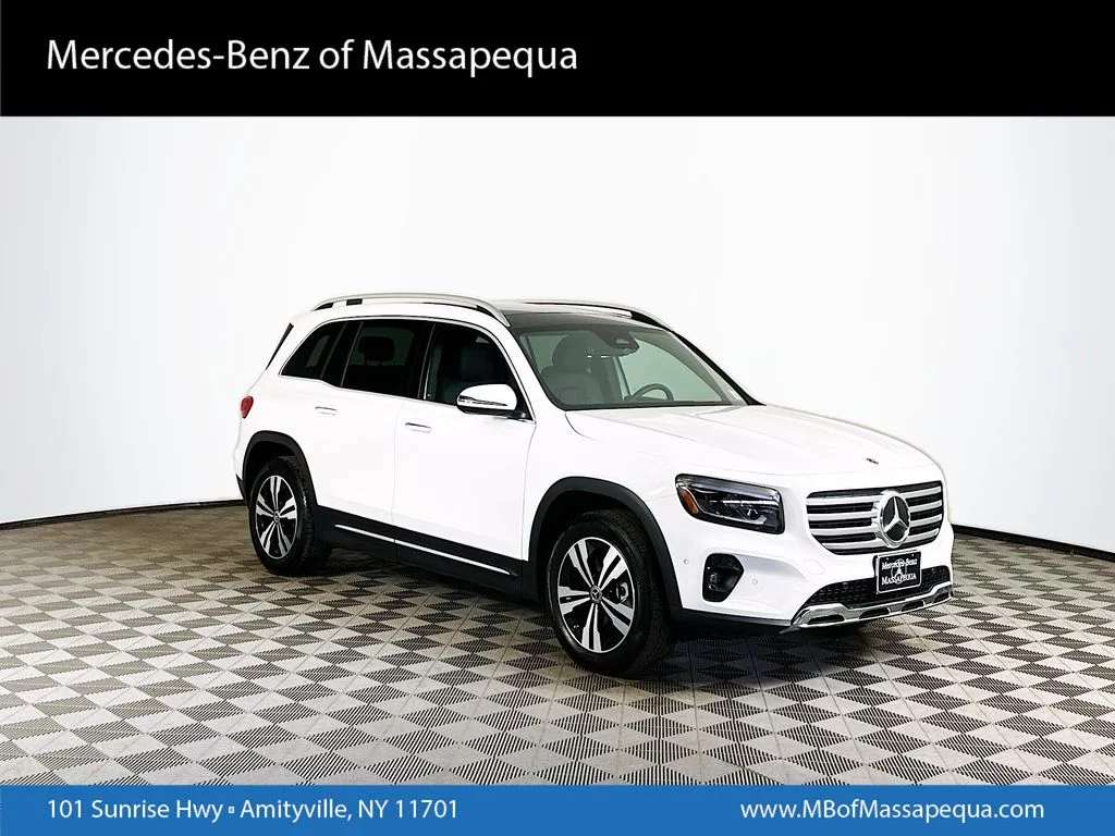 2026 Mercedes-Benz GLB GLB 250 4MATIC's photo