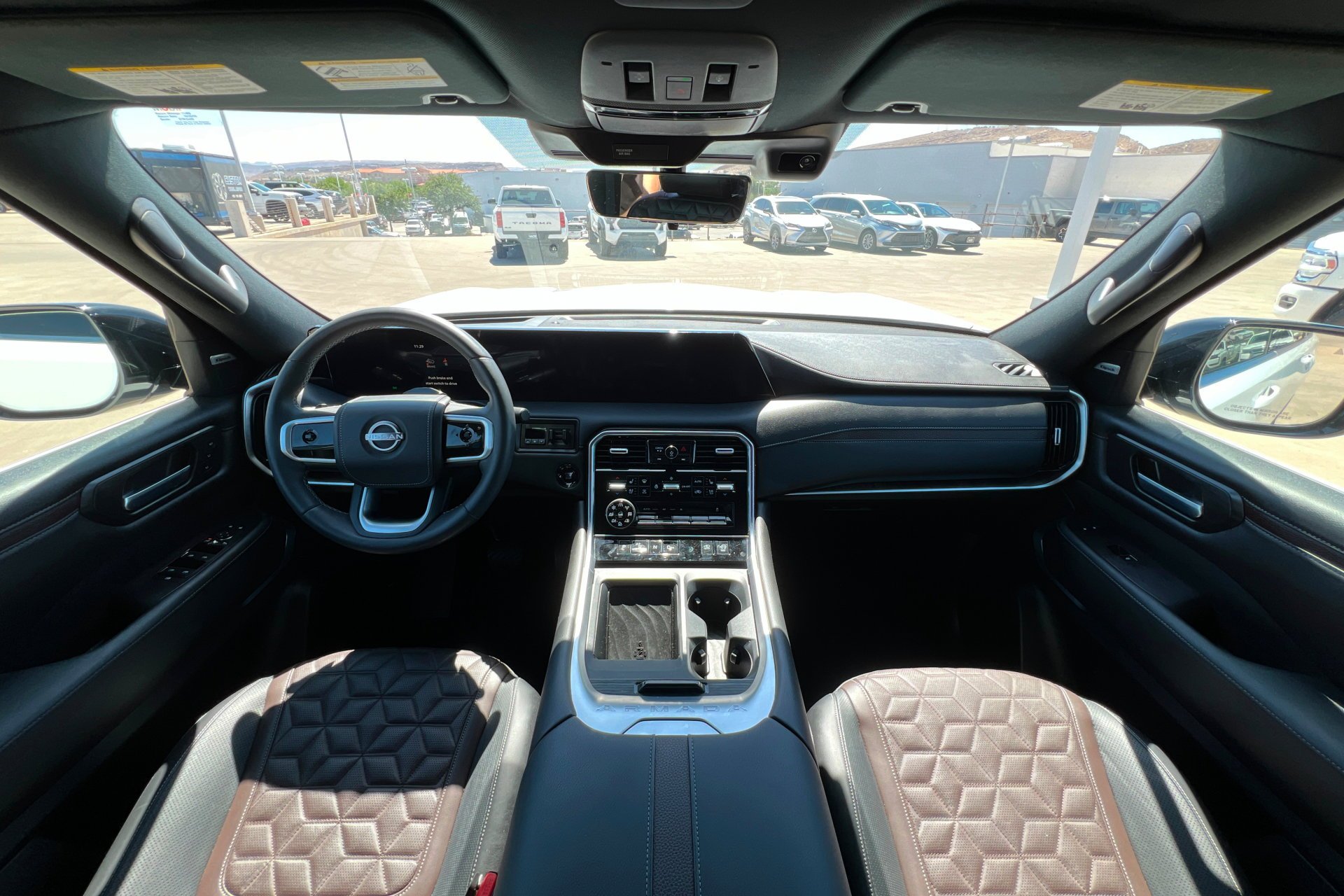 2025 Nissan Armada Platinum Reserve - Photo 10