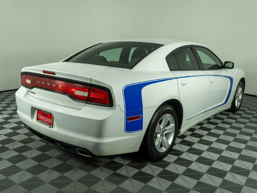 2014 Dodge Charger SE - Photo 6