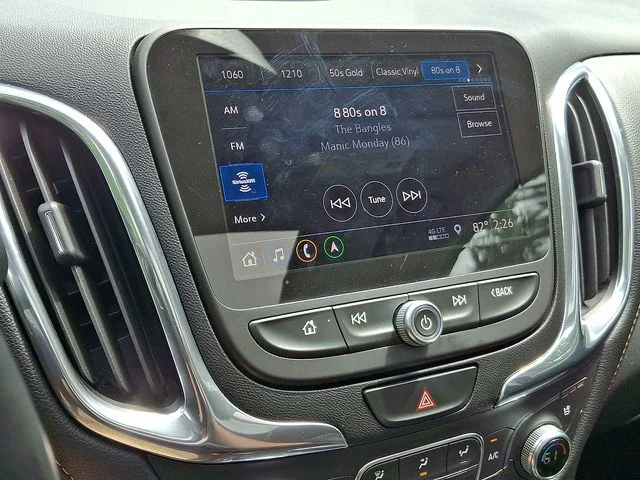 Used 2019 Beige Chevrolet Premier image 18