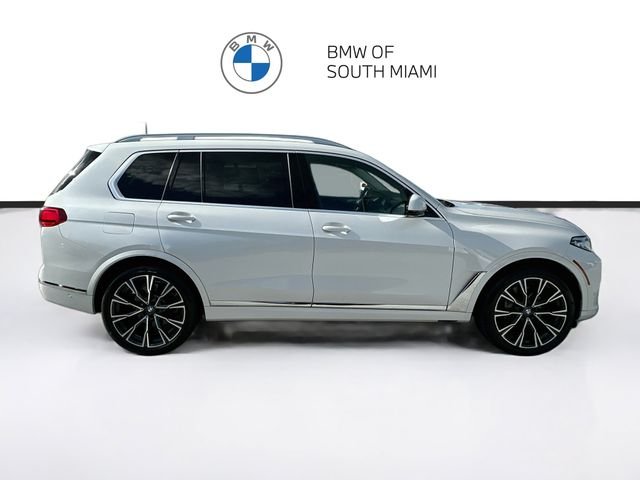 Used 2020 White BMW xDrive40i image 8
