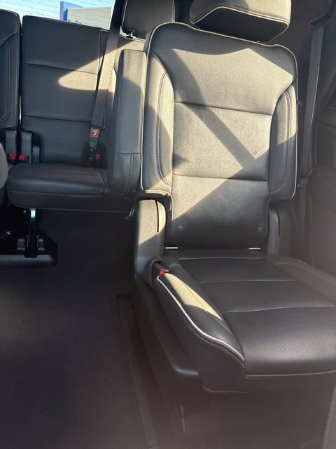 Used 2021 Gray Chevrolet Premier image 29