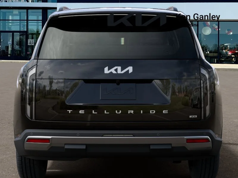 New 2027 Ebony Black Kia S image 13