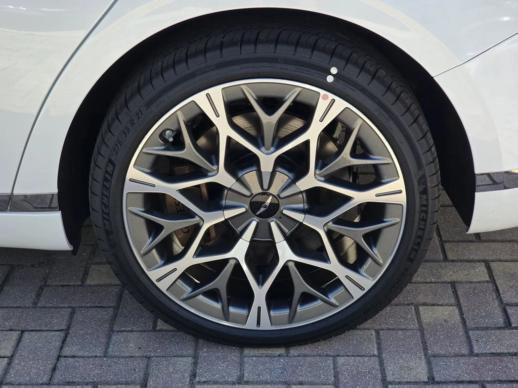 New 2026 White Genesis 3.5T e-SC image 5