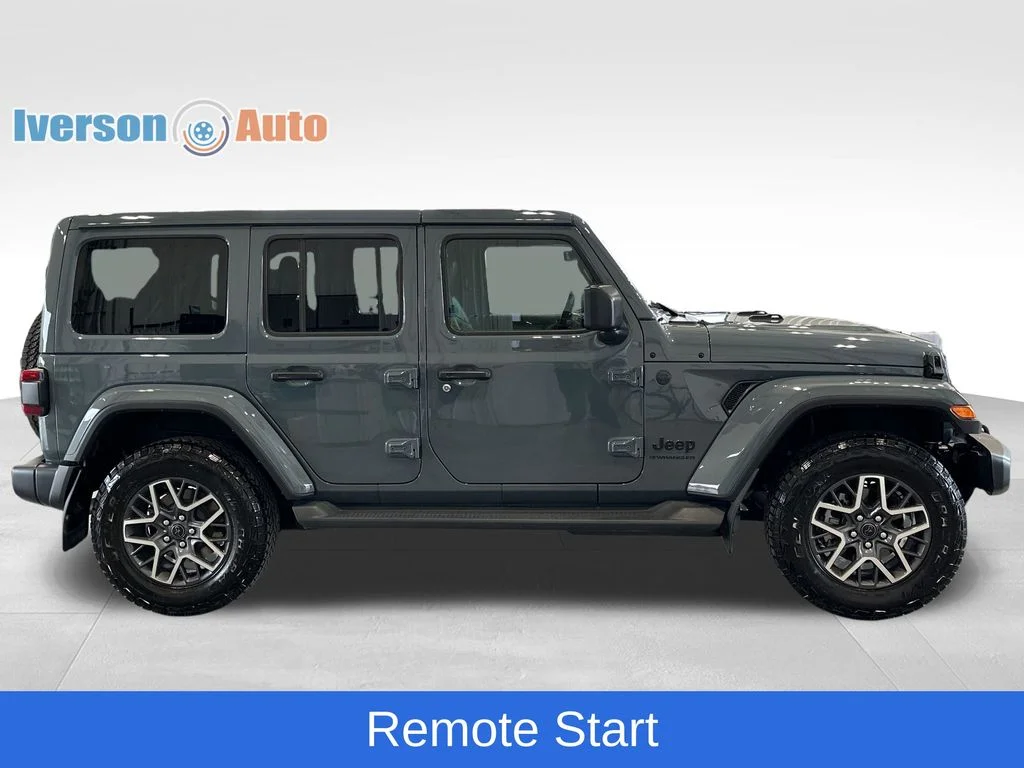 Used 2026 Gray Jeep Sahara image 10