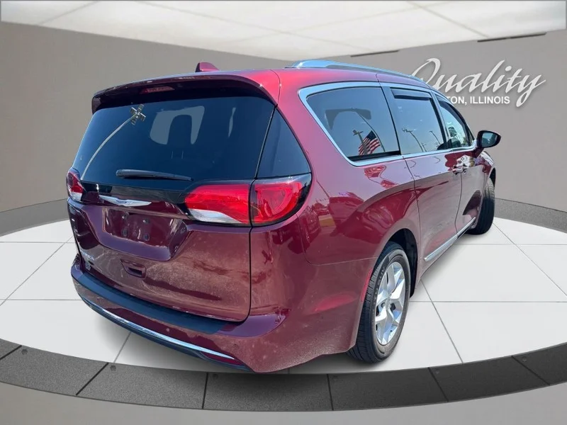 Used 2020 Velvet Red Pearlcoat Chrysler Touring L Plus image 4