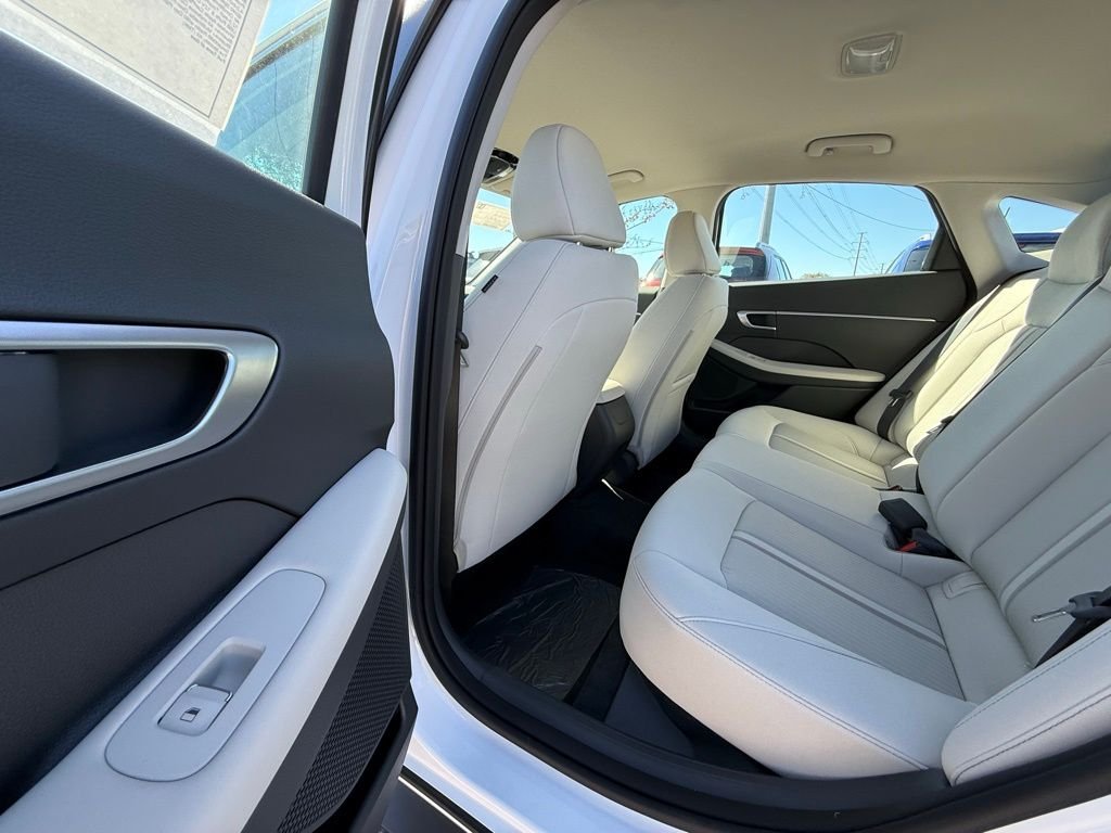 2026 Hyundai Sonata SE - Photo 14