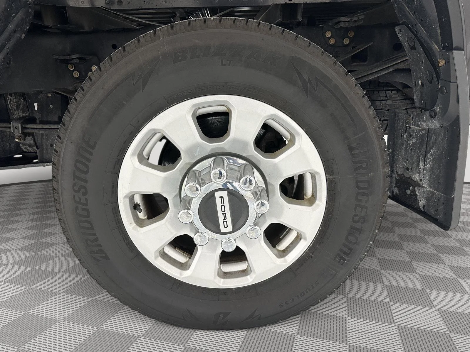 Used 2023 Agate Black Metallic Ford XL image 31