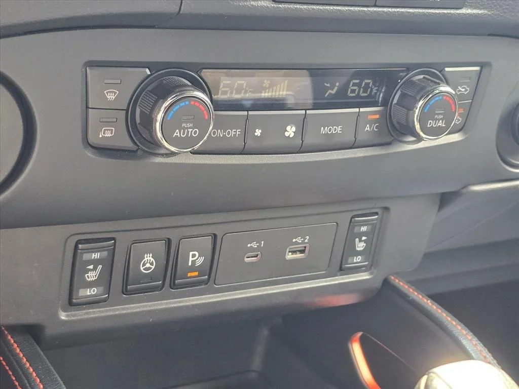 Used 2022 Gray Nissan PRO-X image 17