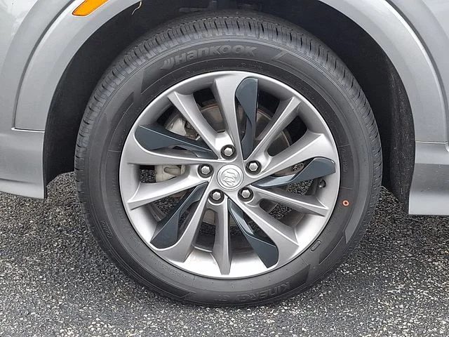 Used 2023 Gray Buick Select image 8