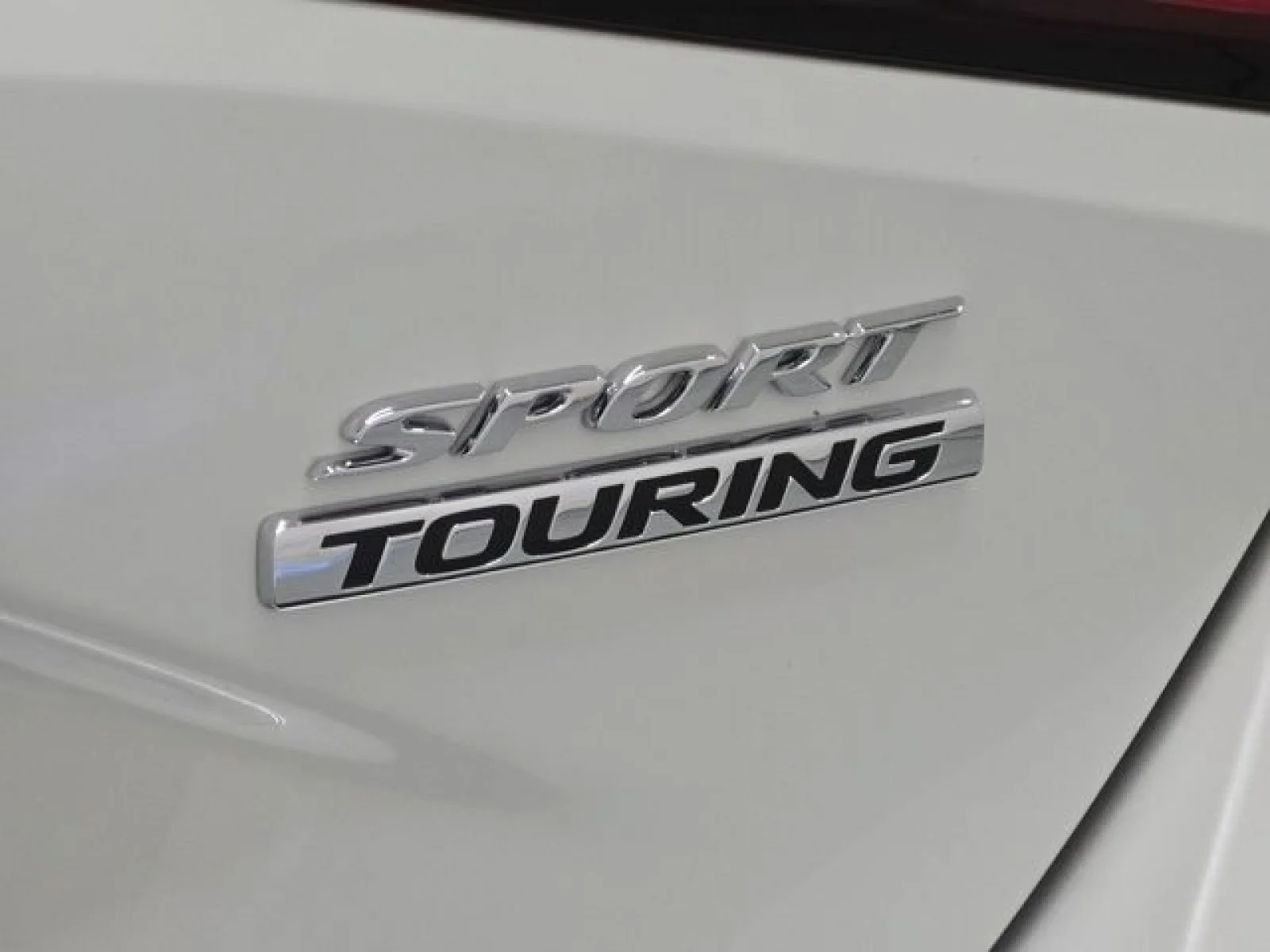 New 2026 Platinum White Pearl Honda Sport Touring image 16