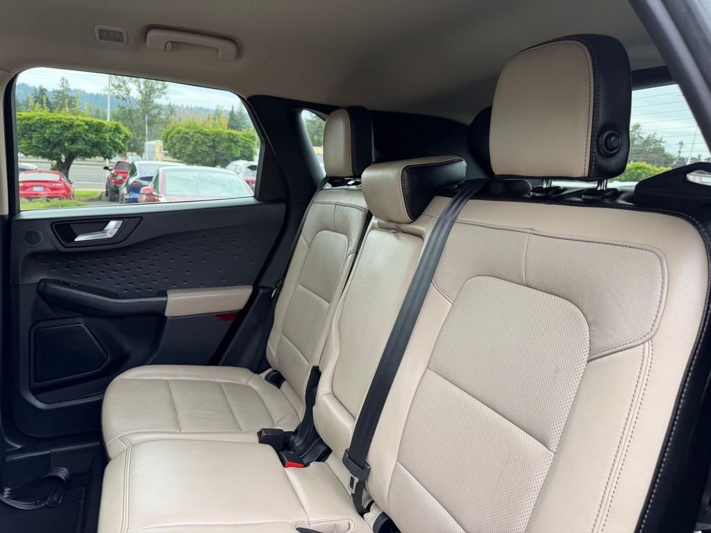 Used 2020 Blue Metallic Ford Titanium image 35