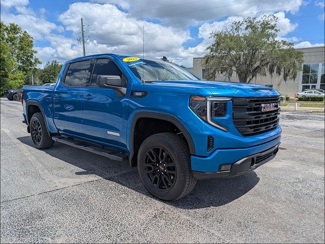 Used 2023 Dynamic Blue Metallic GMC Elevation image 2
