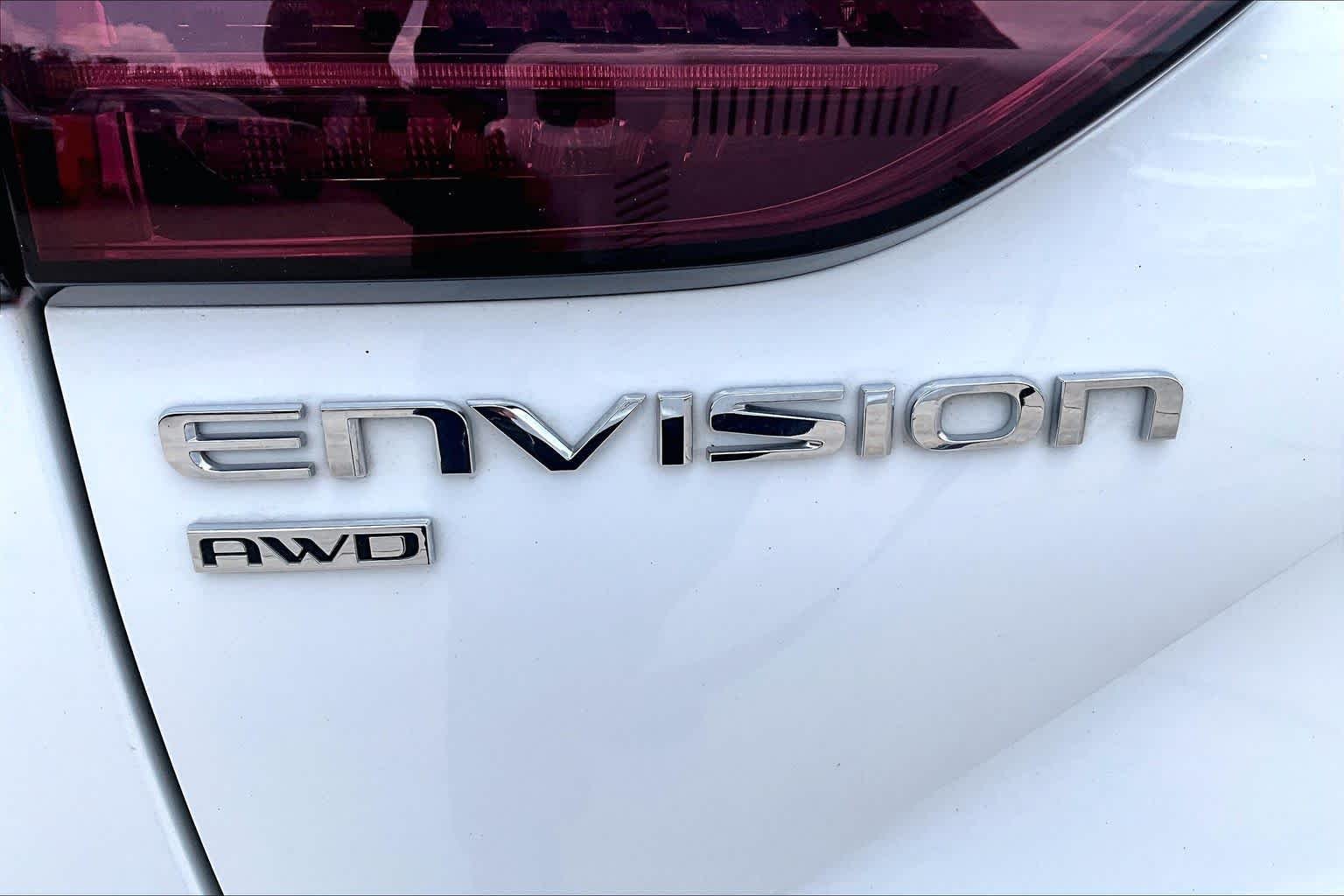 Used 2024 Summit White Buick Preferred image 31