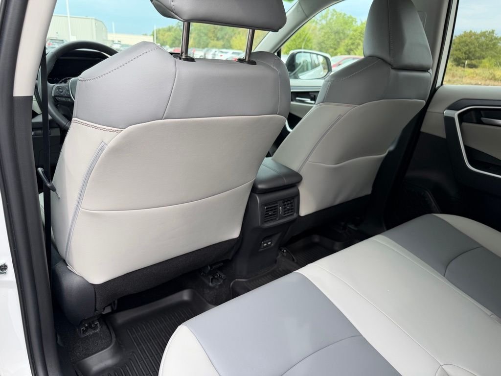 Used 2025 Beige Toyota XLE Premium image 25