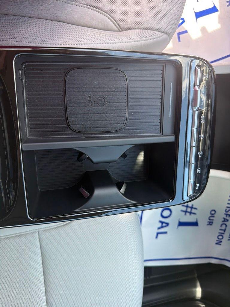 New 2026 Silver Hyundai Limited AWD image 18