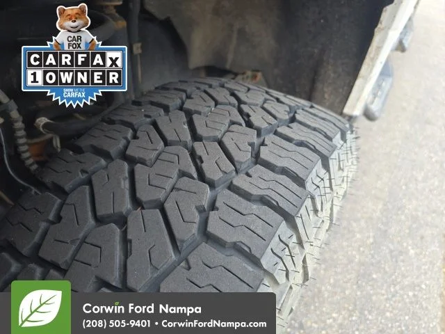 Used 2018 White Ford XL image 14