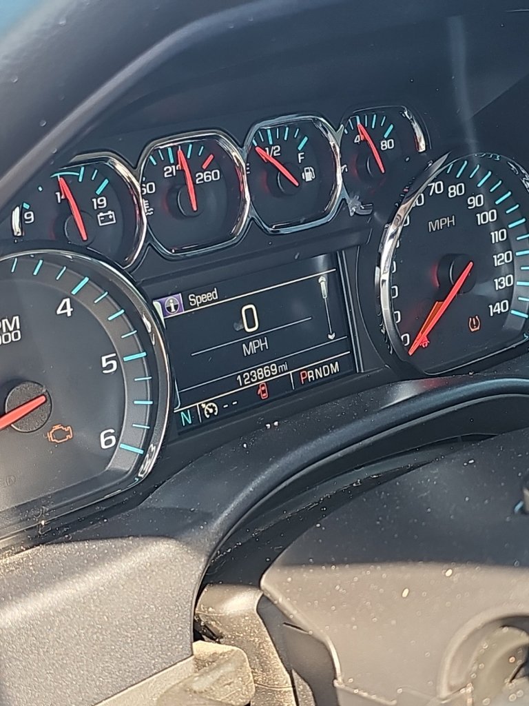Used 2016 Tungsten Metallic Chevrolet LT image 4