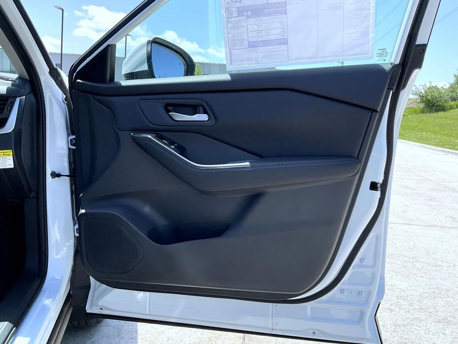 New 2026 White Nissan SV image 17