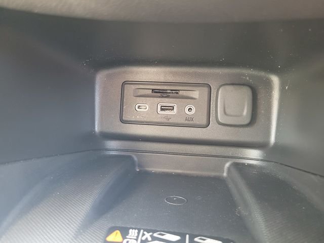 Used 2024 Gray Chevrolet Premier image 25