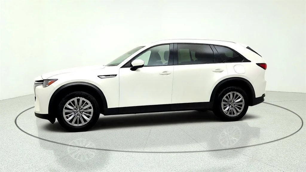 Used 2025 Rhodium White Premium Mazda Preferred Package AWD image 8