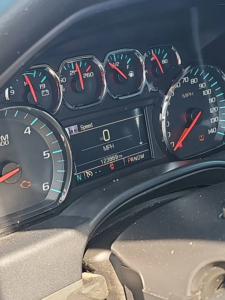 Used 2016 Gray Chevrolet LT image 4