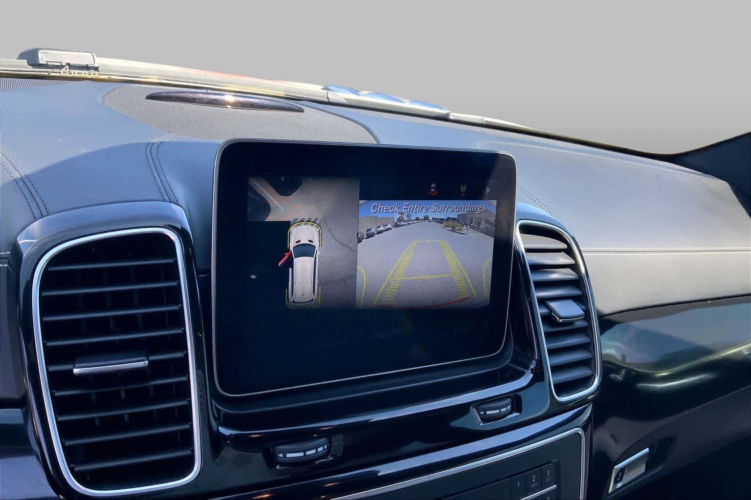 Used 2018 designo Diamond White Metallic Mercedes-Benz GLS 550 image 26