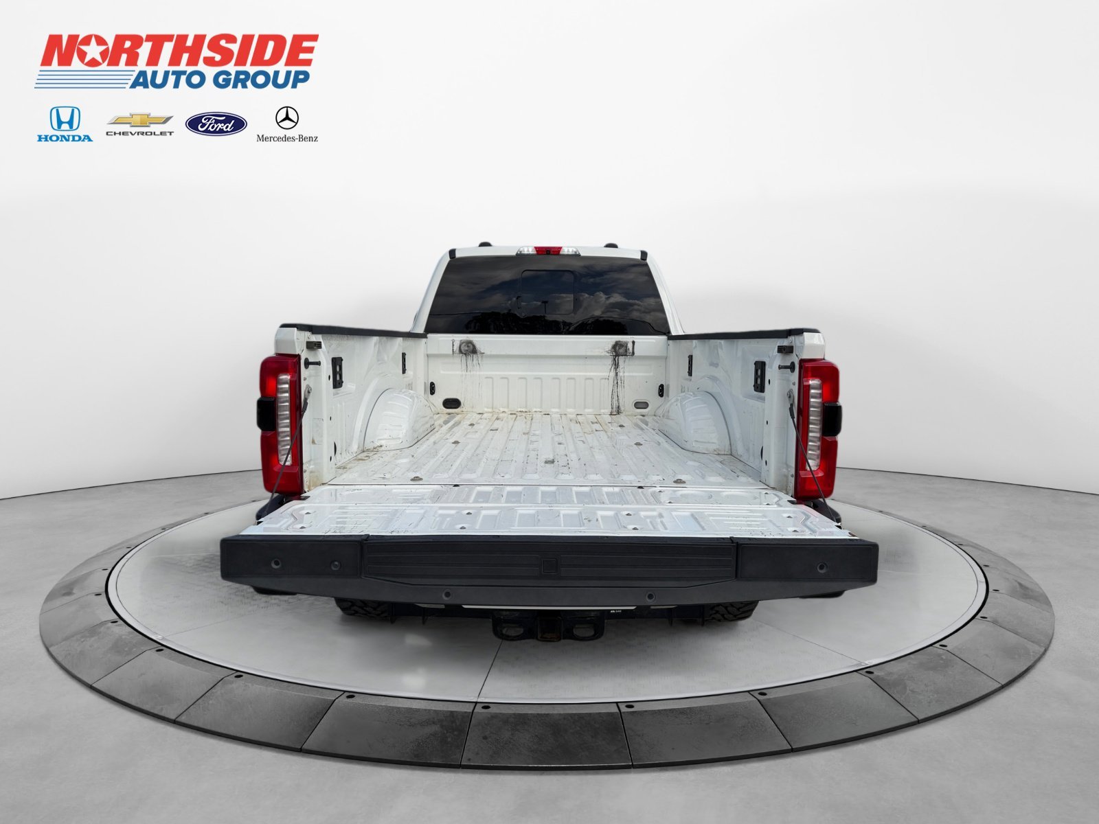 Certified Used 2024 Star White Ford King Ranch image 19