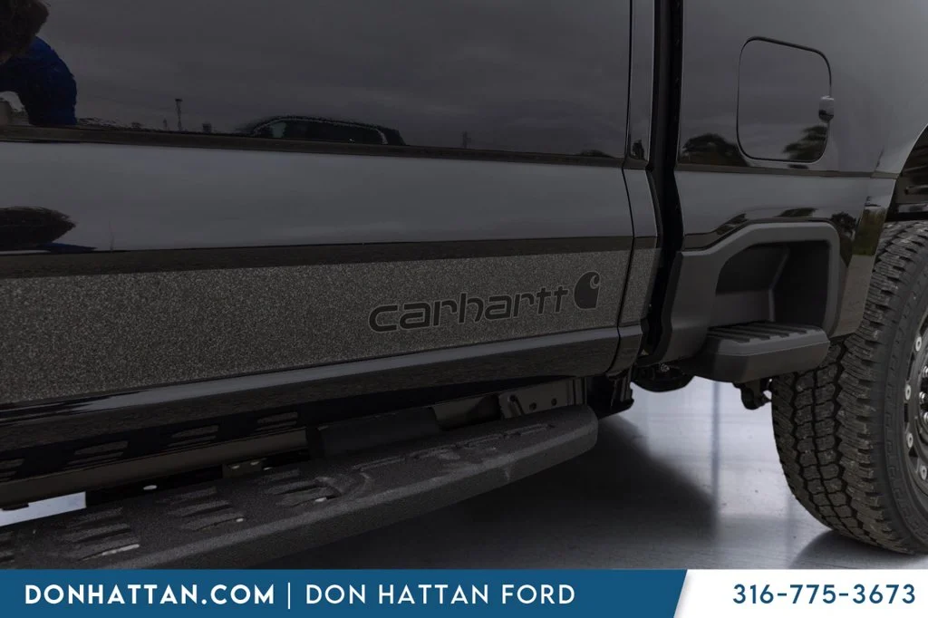 New 2027 Agate Black Metallic Ford F-250® XLT image 35