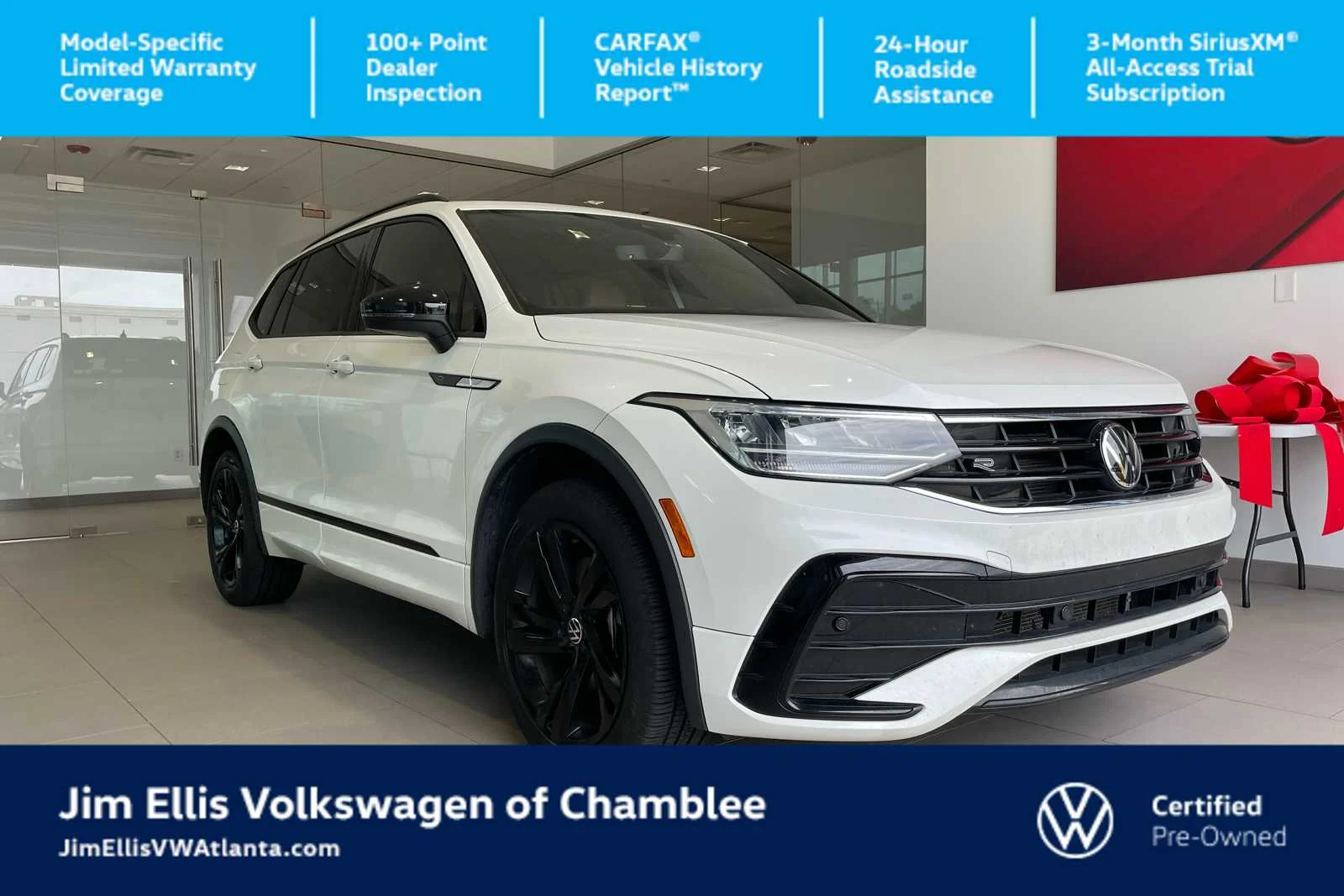 2023 Volkswagen Tiguan 2.0T SE R-Line Black's photo