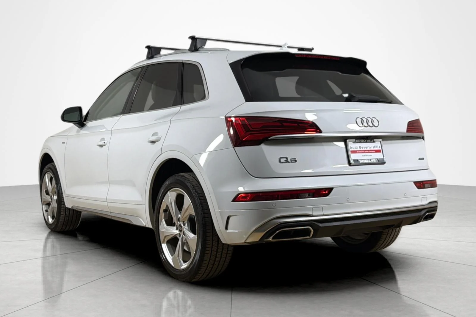 Used 2023 Glacier White Metallic Audi S line Premium Plus 45 TFSI quattro image 3