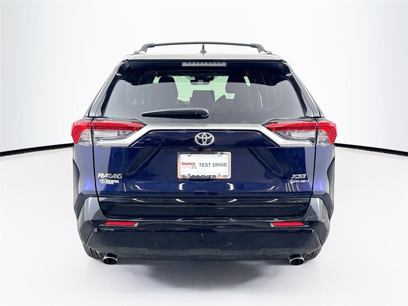 2025 Toyota RAV4 XSE - Photo 12