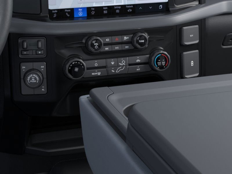 New 2025 Oxford White Ford XL image 15