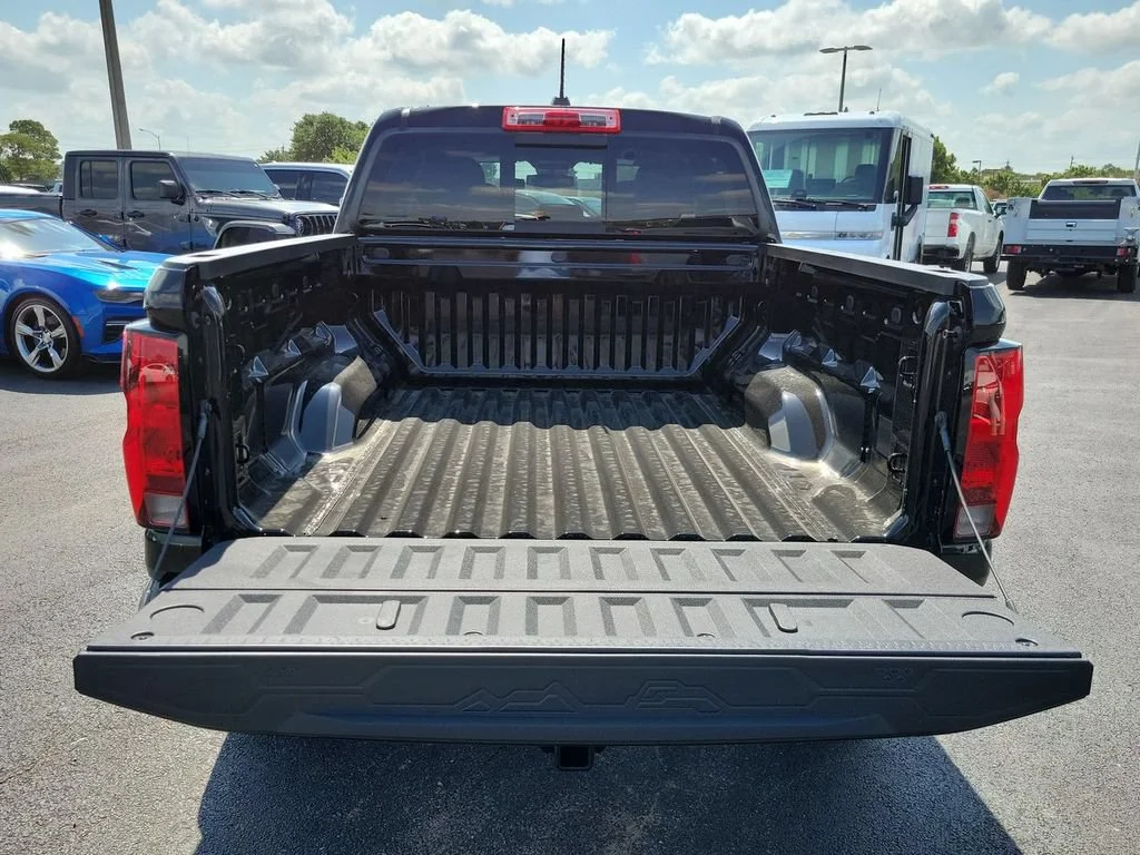 New 2026 Black Chevrolet Trail Boss image 27