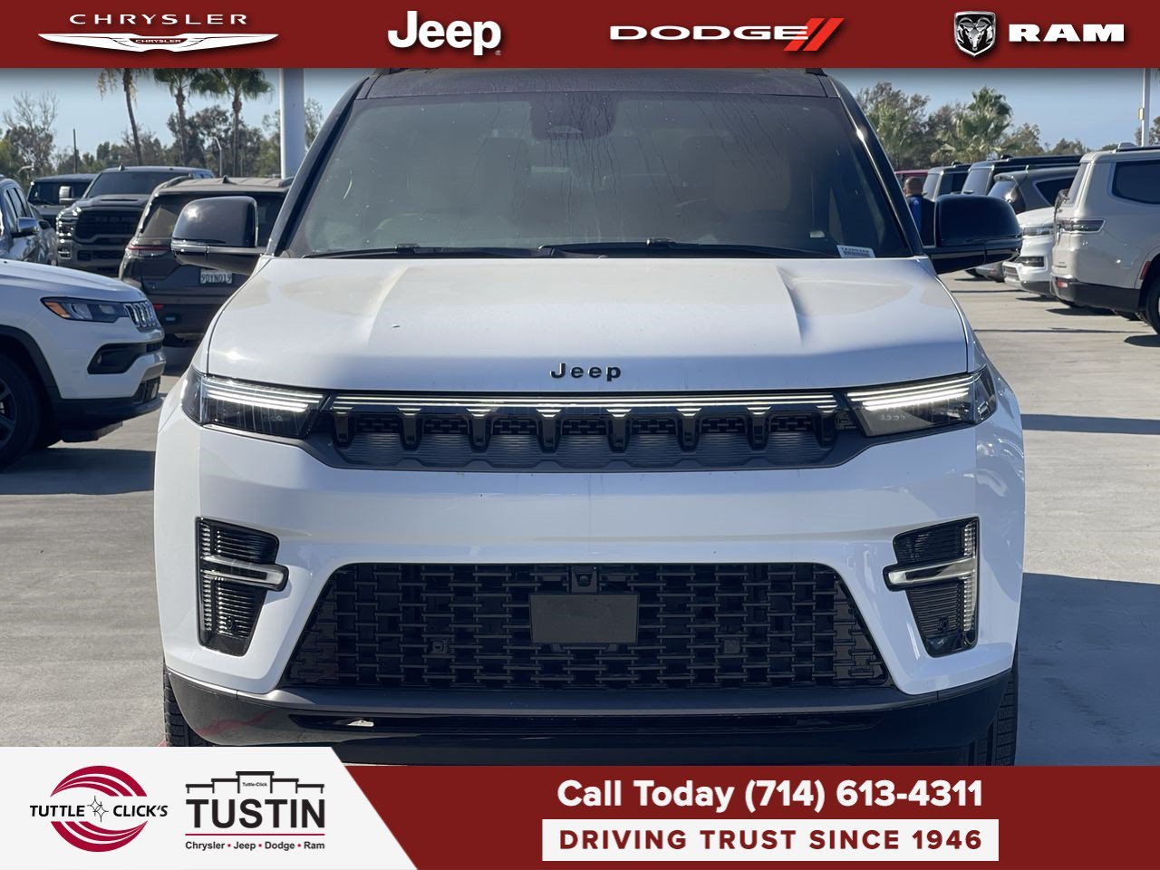 New 2026 Bright White Clear-Coat Exterior Paint Jeep Summit Reserve image 2