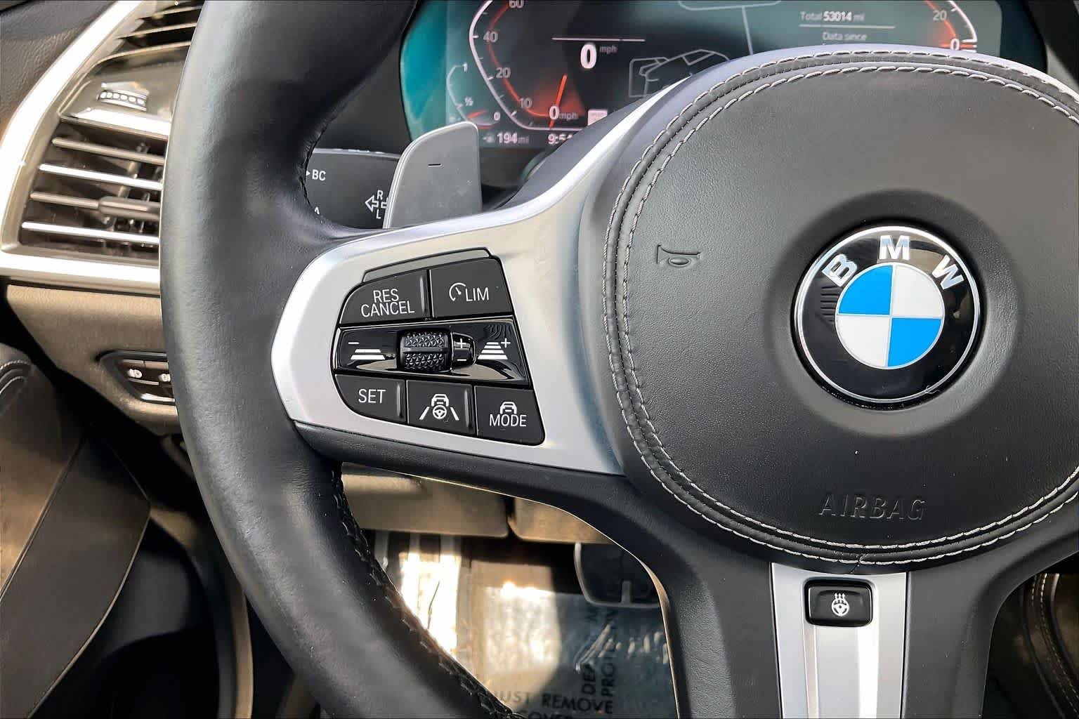 Used 2022 Mineral White Metallic BMW xDrive40i image 23