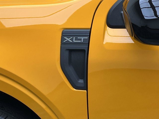 Used 2026 Orange Fury Metallic Tri-Coat Ford XLT image 29