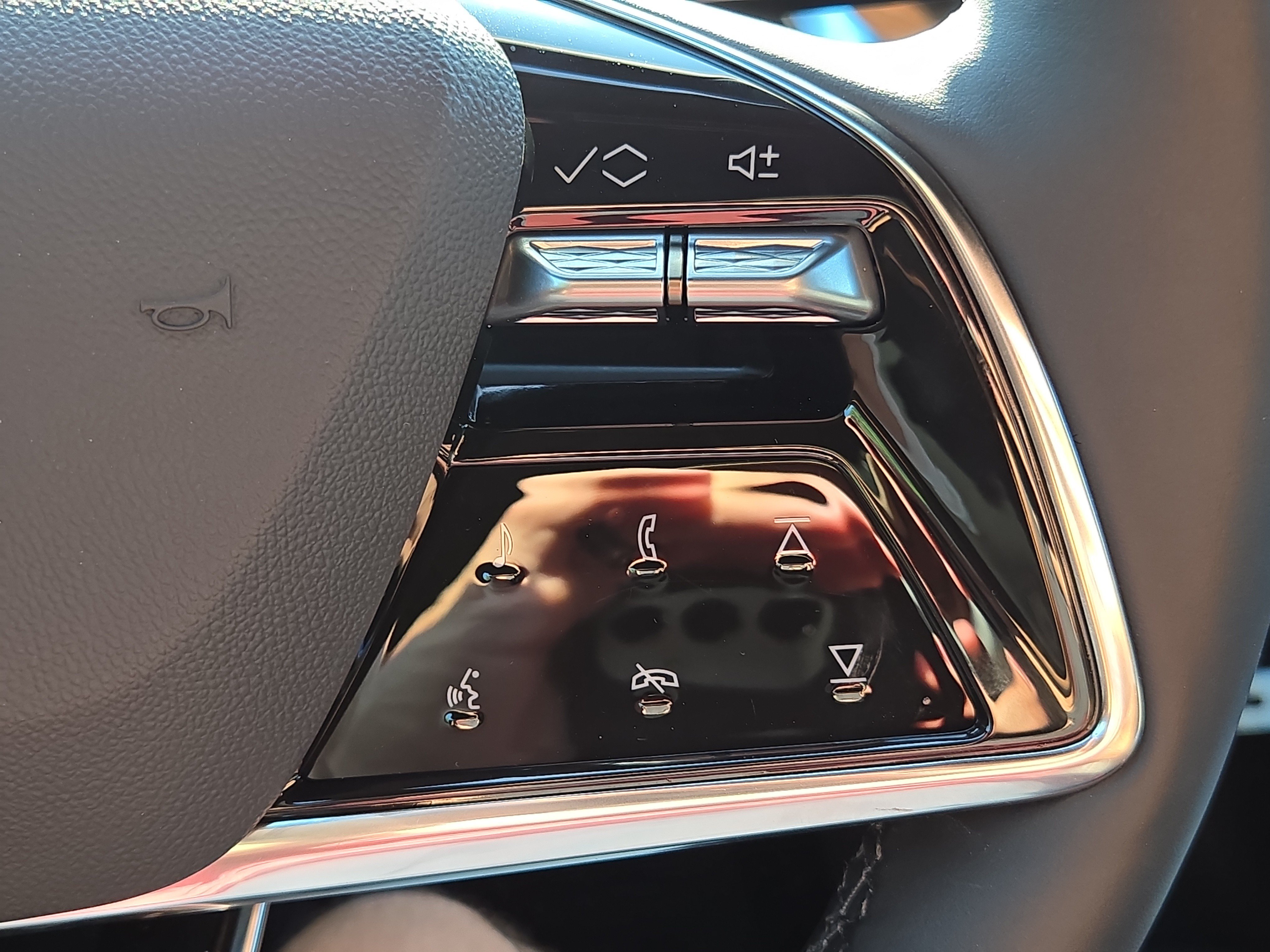 2026 Cadillac LYRIQ Sport - Photo 23