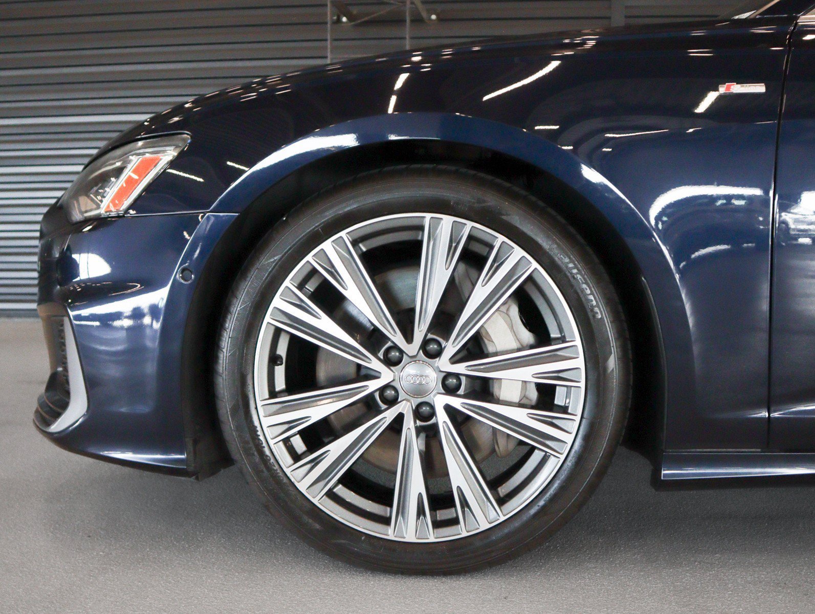 Used 2019 Firmament Blue Metallic Audi Premium Plus image 5